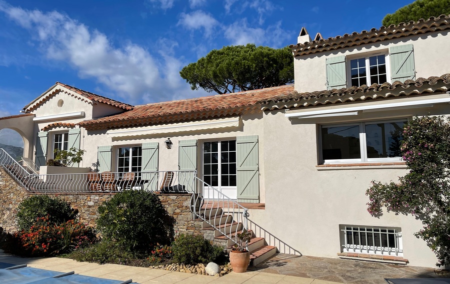 La gamme de fen&ecirc;tres PVC &agrave;&nbsp;MARGUERITTES