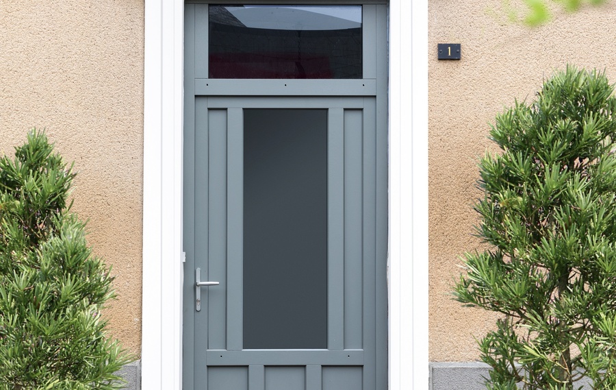 Notre gamme de porte d'entr&eacute;e en BOIS CLASSIQUE et CREATIVE CONTEMPORAINE &agrave; MARGUERITTES