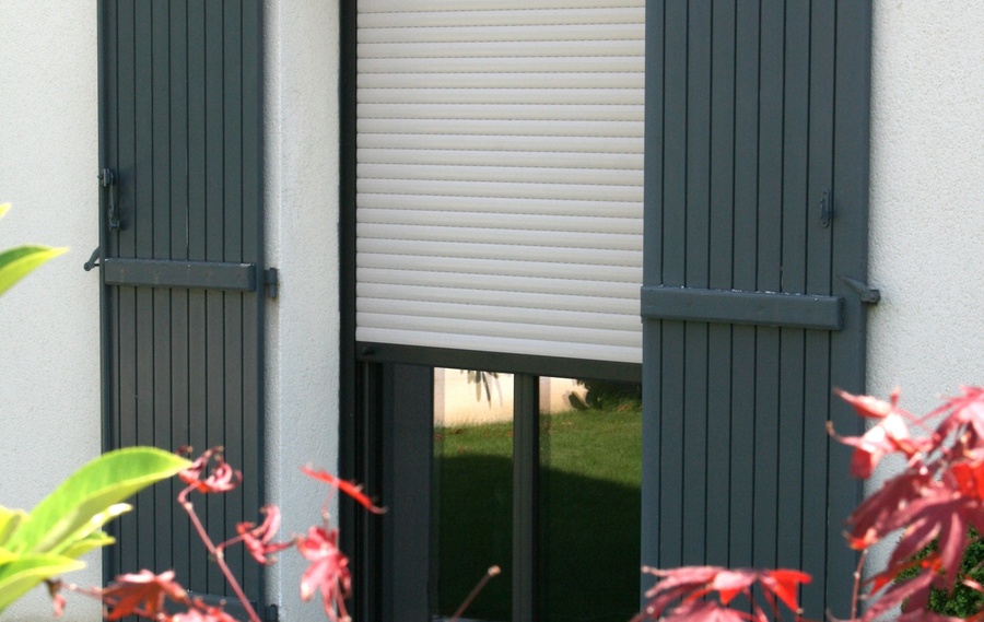 Volets battants roulants et occultants &agrave;&nbsp;MARGUERITTES